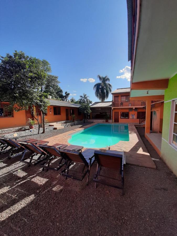 Hostel Peter Pan Puerto Iguazú Exterior foto
